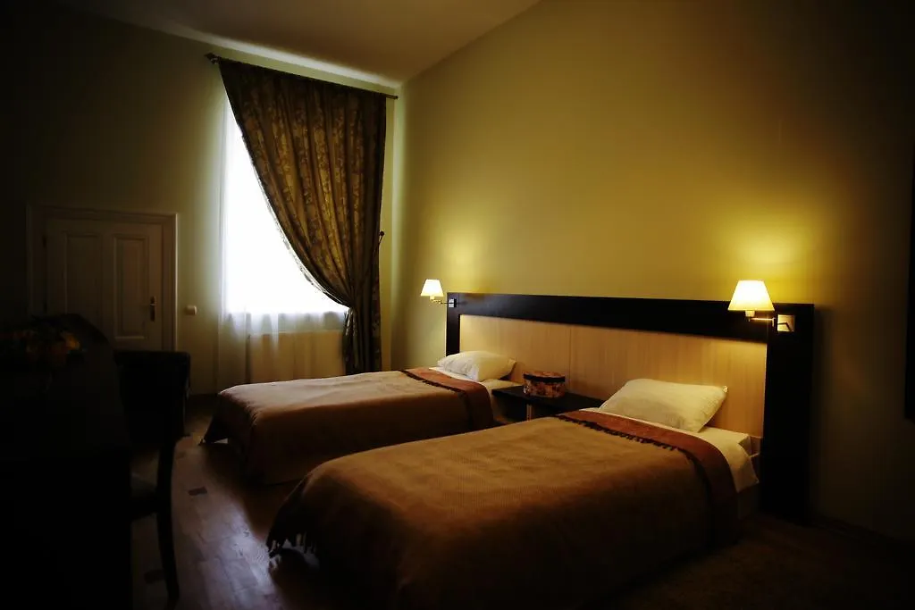 Mini-Hotel Under The Roof Lviv Ukraine